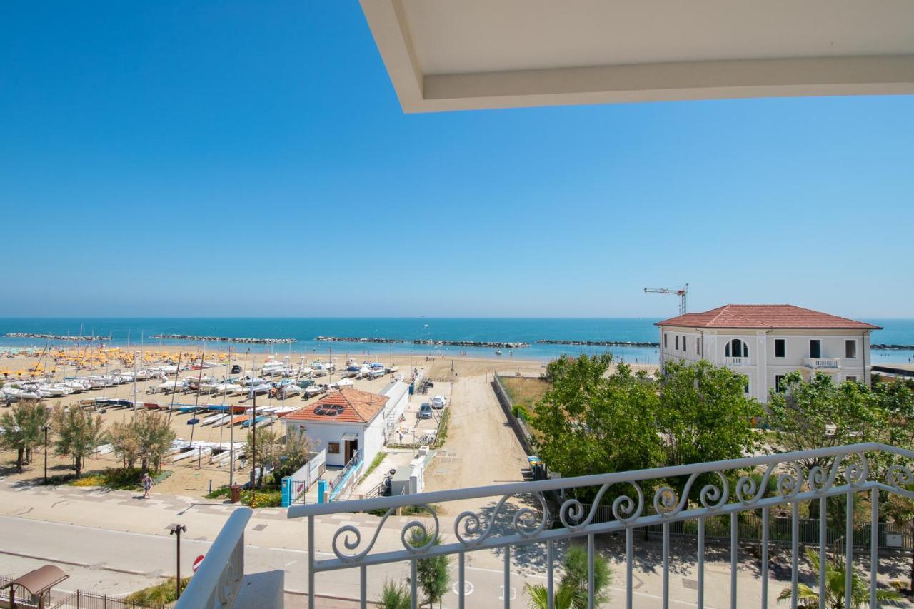 Hotel Albatros Rimini Esterno foto